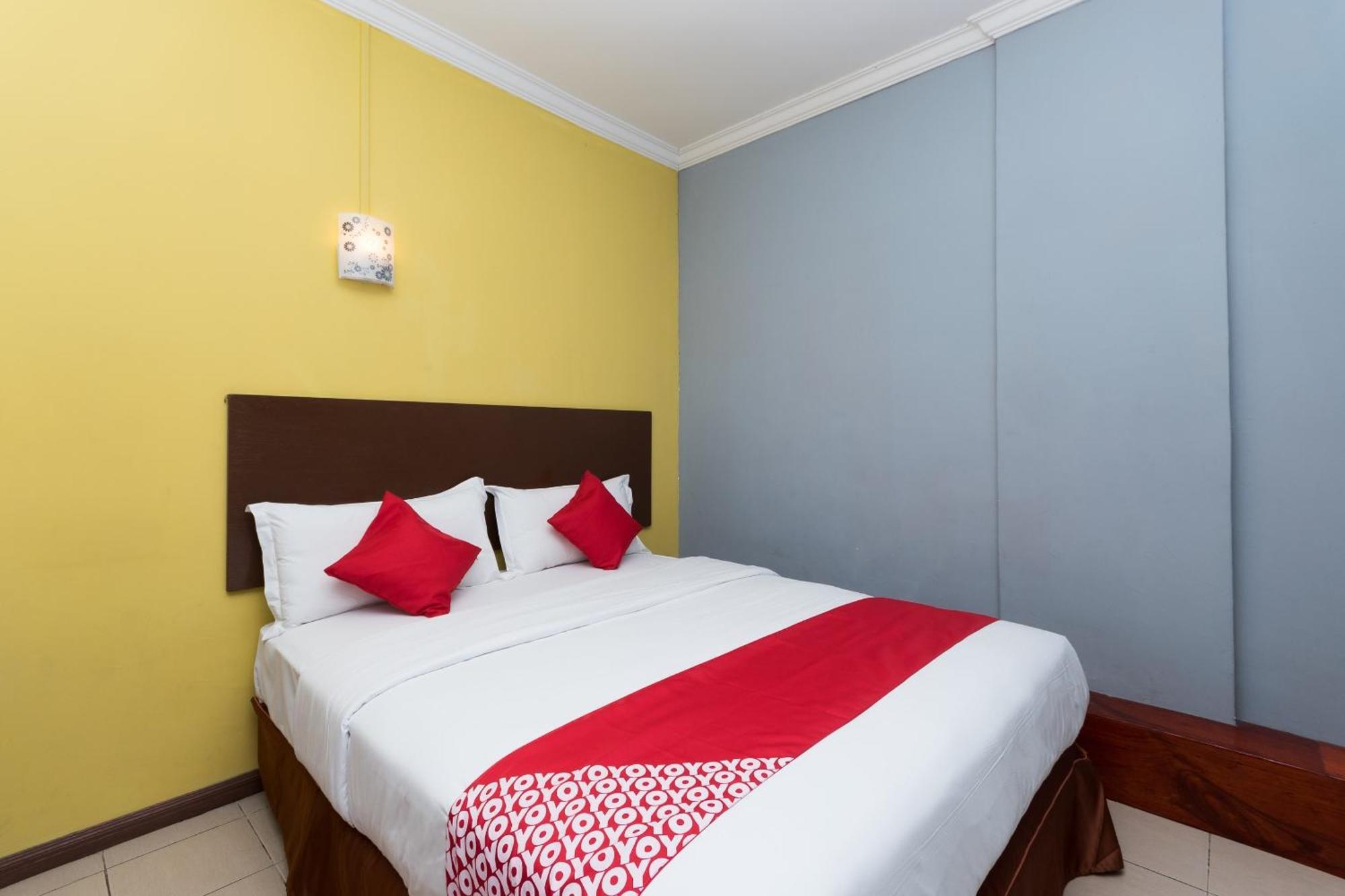 Hotel Super Oyo 218 Storytel Kota Kinabalu Exterior foto